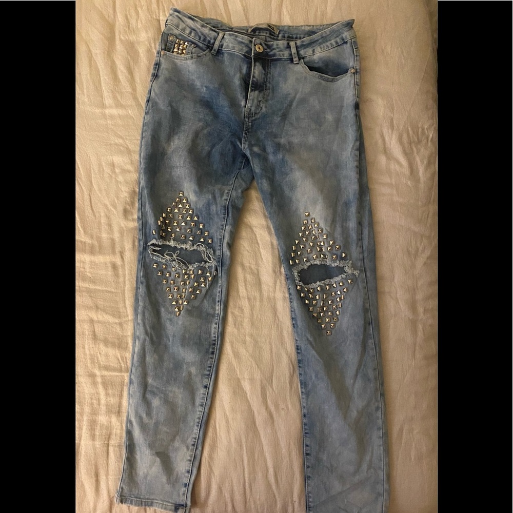 Studded Jeans Acid Wash, Knee Detail